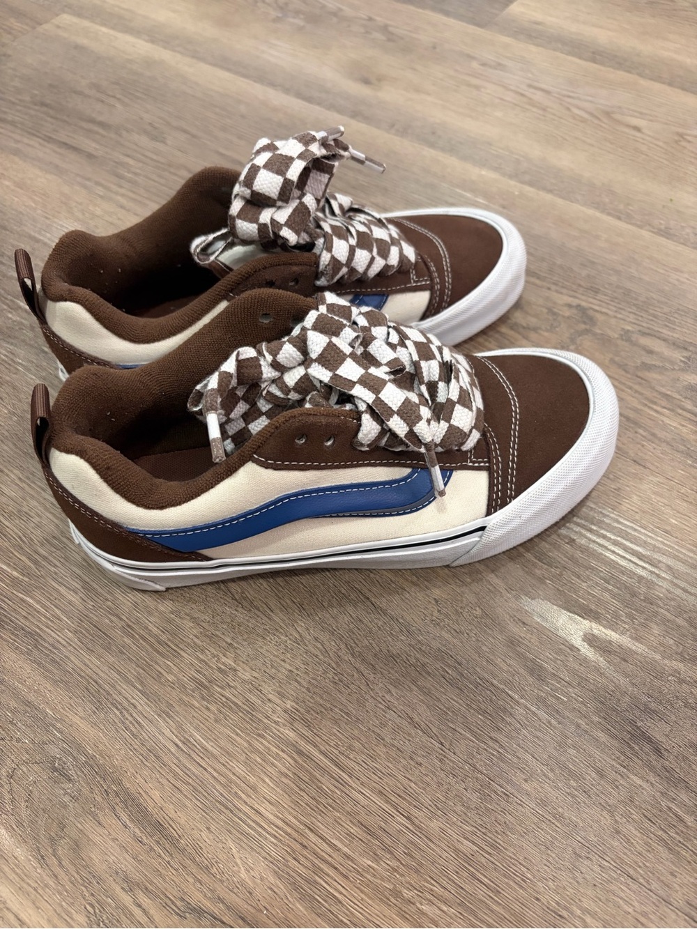 Vans Knu Skool Sneakers